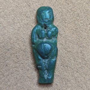 « Vénus au cou perforé », Grottes de Grimaldi, Gravettien