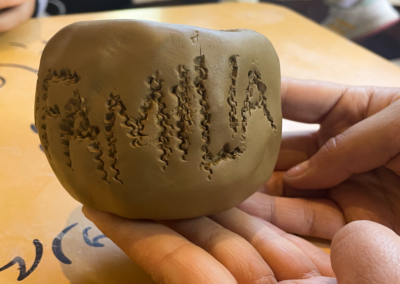 Atelier poterie préhistoire en famille au musée de Tautavel